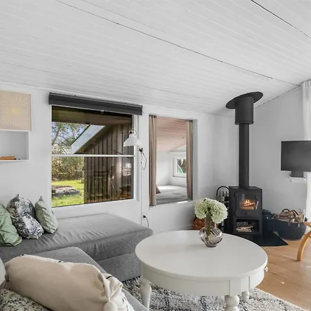 Justina - 200m From The Sea By Interhome Feriehus *