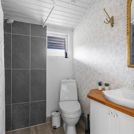 Justina - 200m From The Sea By Interhome *